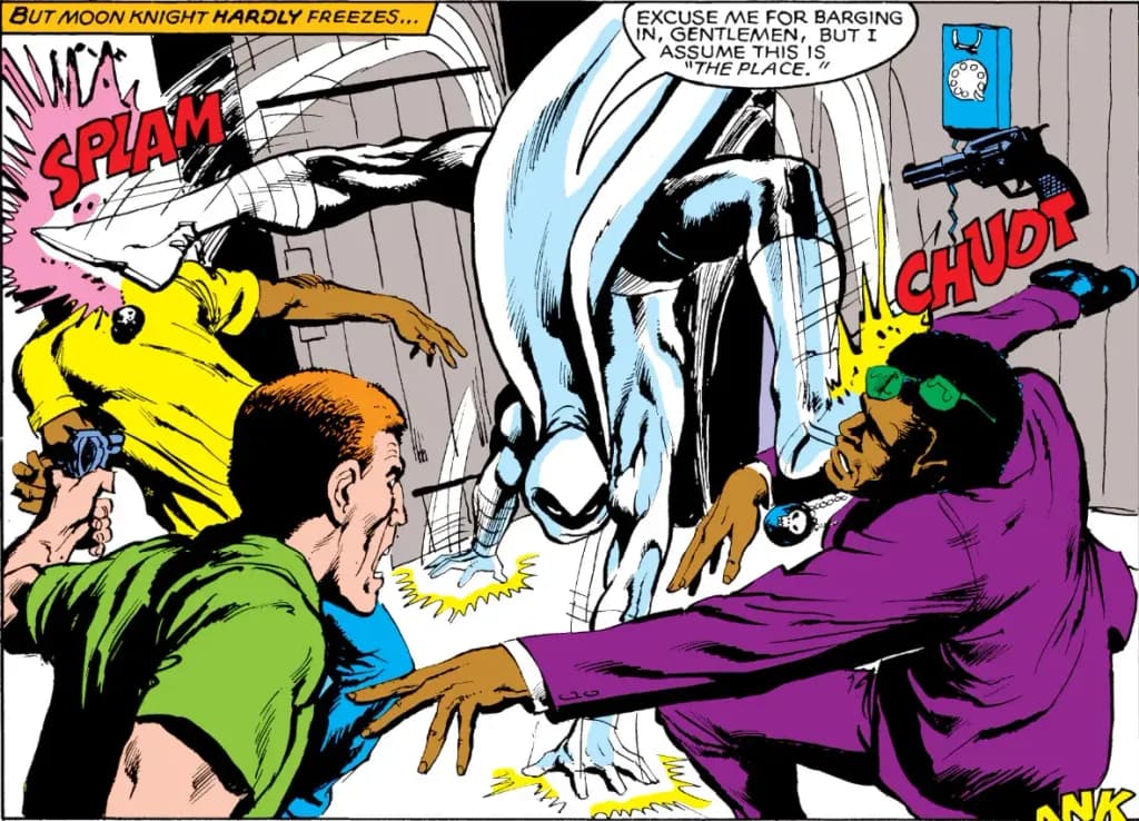 Moon Knight taking out thugs.